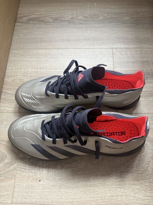 Ghete sintetic Adidas Predator League marimea 43
