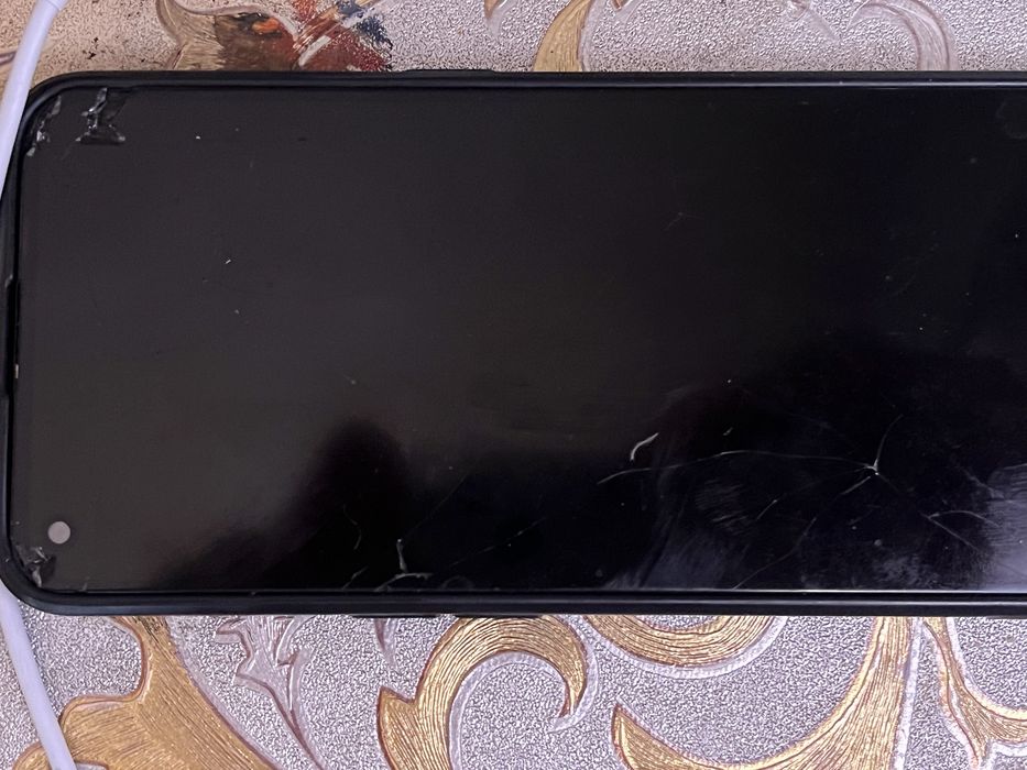 Продам realme Q3 pro special