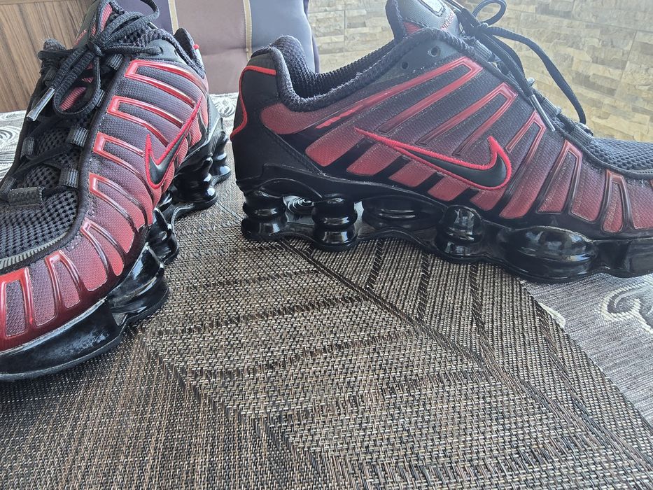 Маратонки Nike Shox