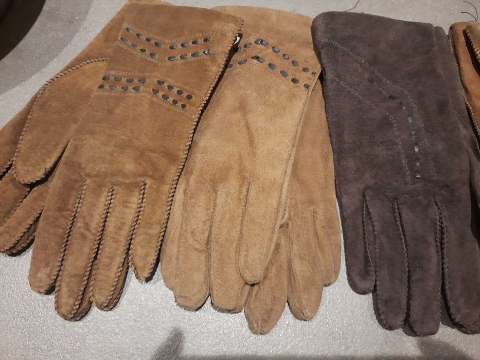 Нови ръкавици, естествен велур