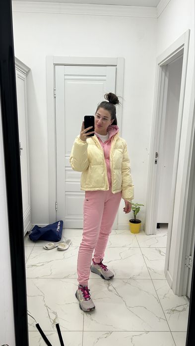 Куртка бежевая ойшо