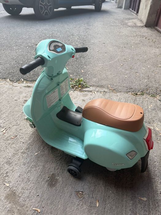 Motocicleta electrica Vespa pentru copii, Homcom