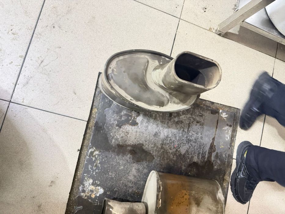 Продам банпера на бмв х5 E53