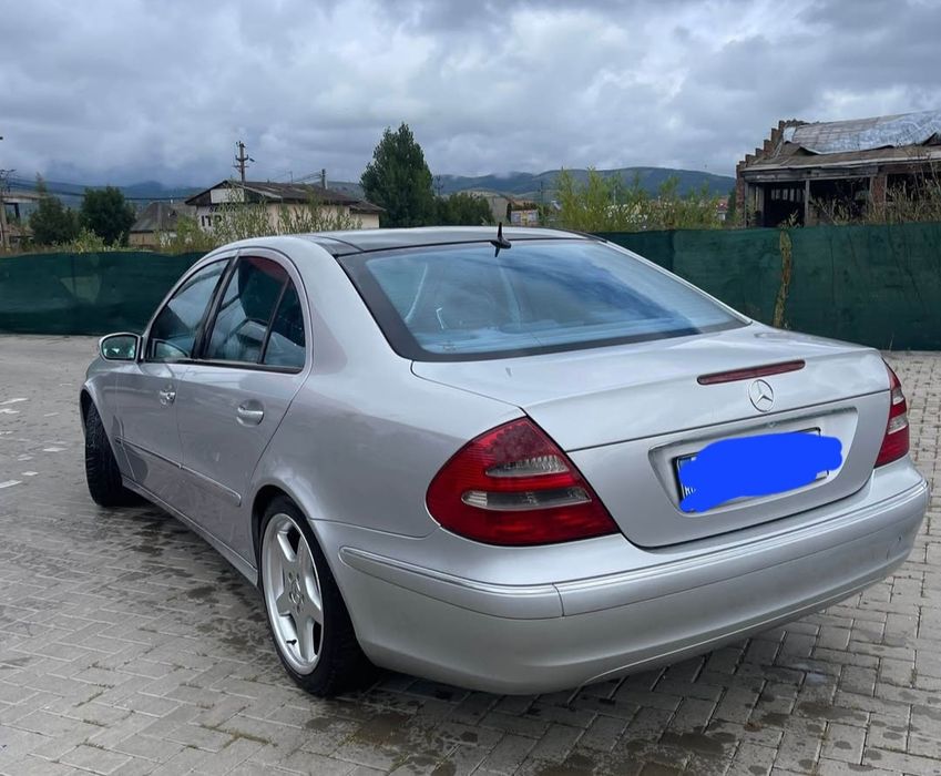 Schimb  Mercedes manual cu una automata