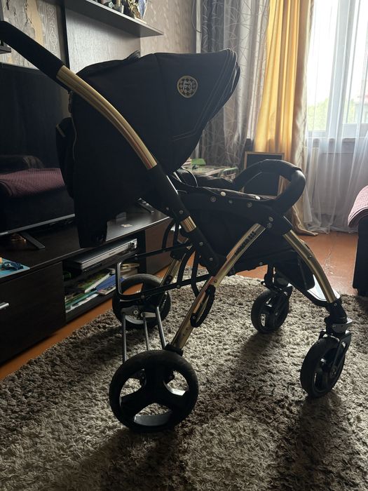 Продам коляску в хорошем состоянии