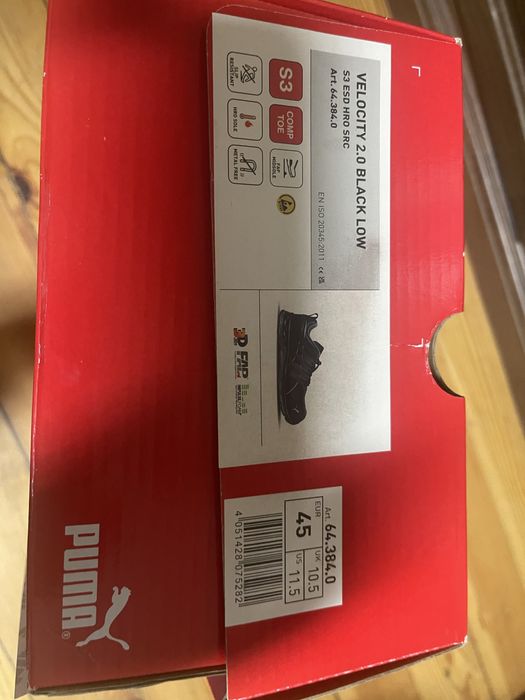 Продавам работни обувки