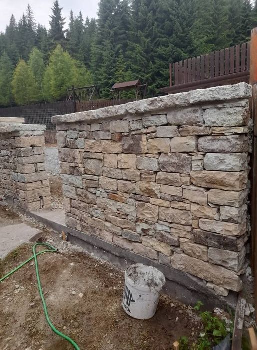 Fac ziduri piatră masivă