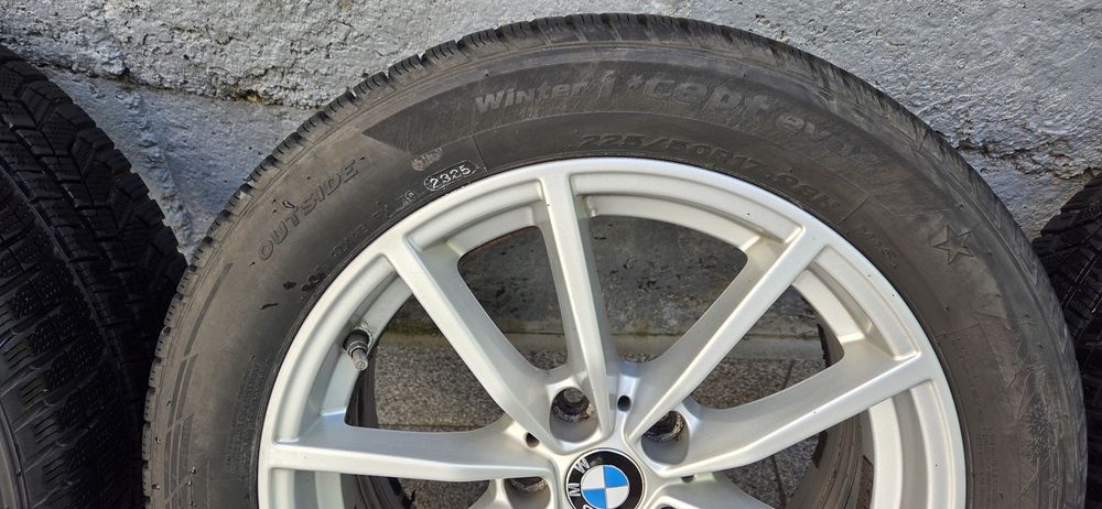 Оригинални джанти 17 цола с чисто нови гуми 225/50/17 за BMW
