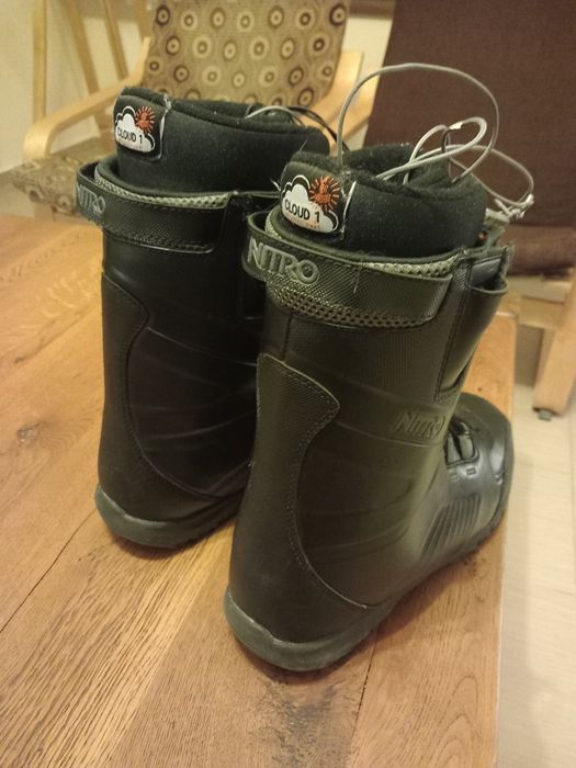 Boots snowboard Nitro 42 redus!