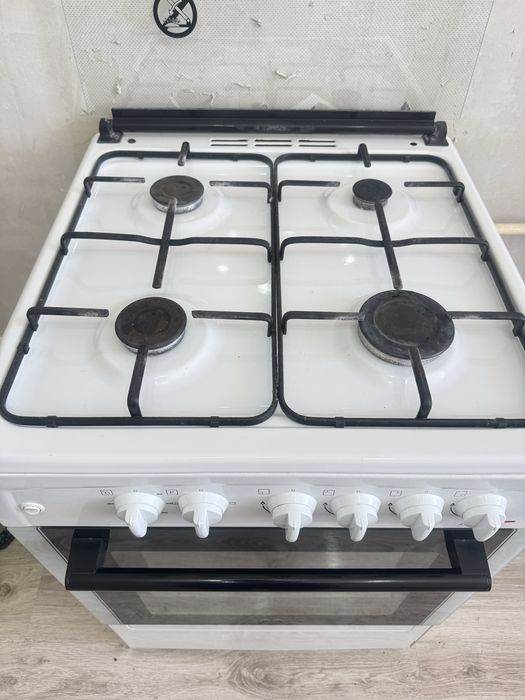 Продам газплиту 60 см