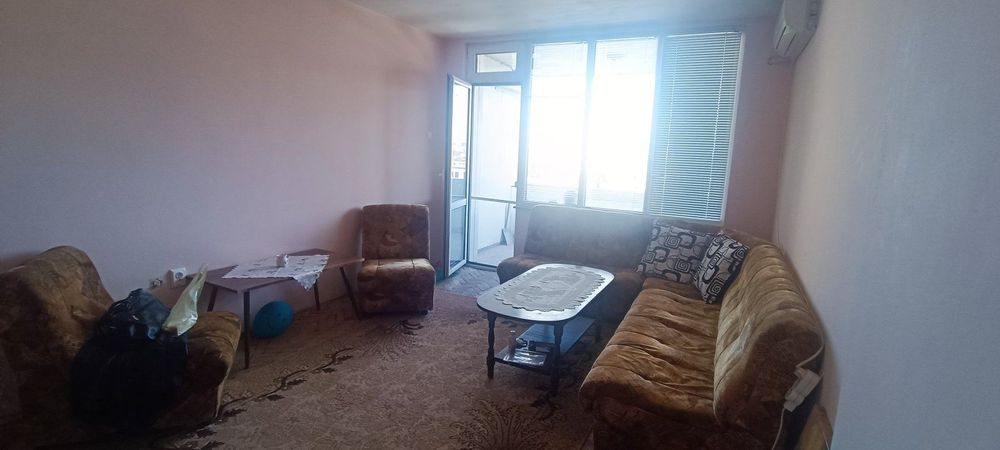 Дава се под наем Четиристаен апартамент в Пловдив, Въстанически - 92 кв.м за 510 € - Снимка #2