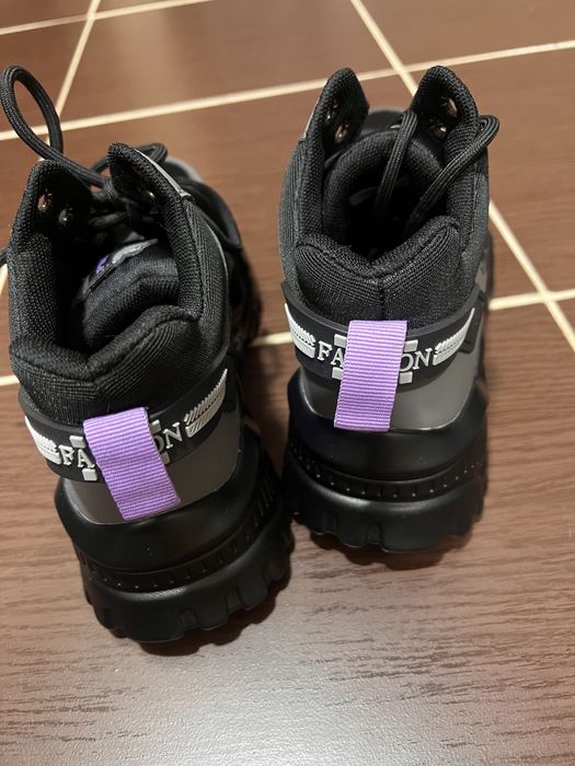 Продам кроссовки, балетки  новые