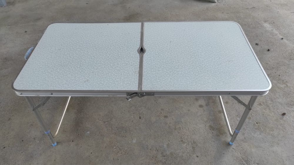 Стол раскладной без стульев