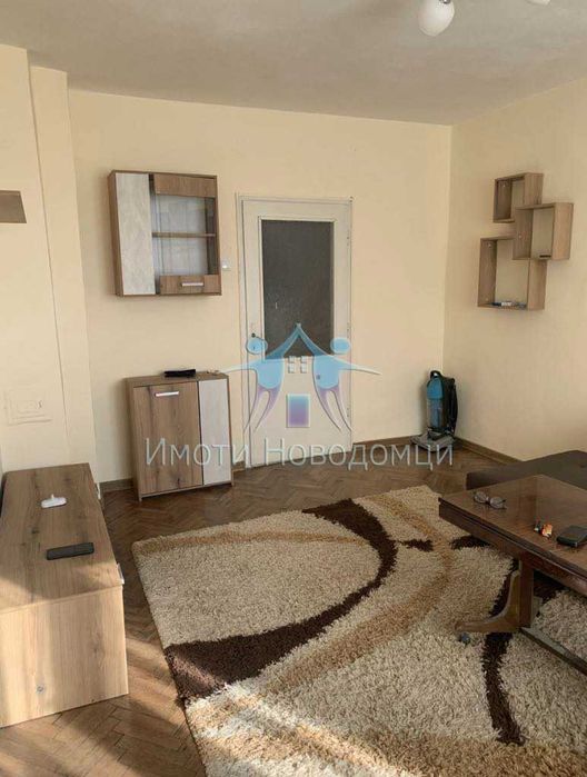 Продава се Двустаен апартамент в Шумен, Пазара - 65 кв.м за 1844 €/кв.м - Снимка #1