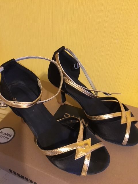 удобные бальные туфли