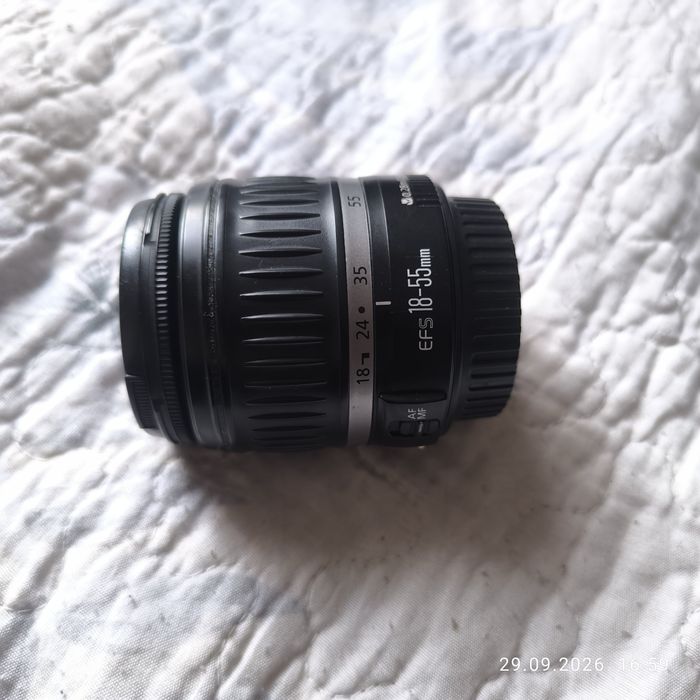 Объектив для фотоаппарата Canon