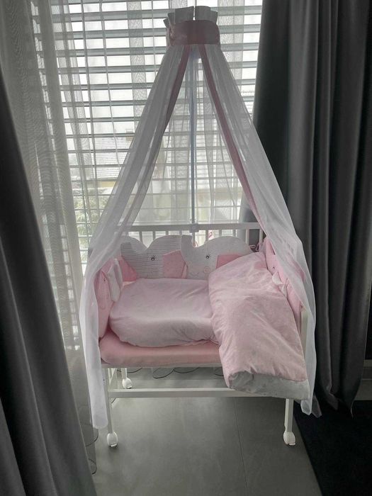 Бебешка кошара за родителско легло