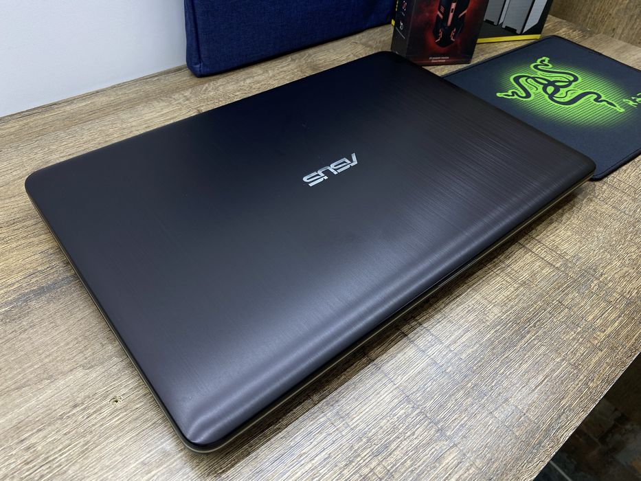 ‼️Продам ноутбук‼️[Asus X540Y]]
