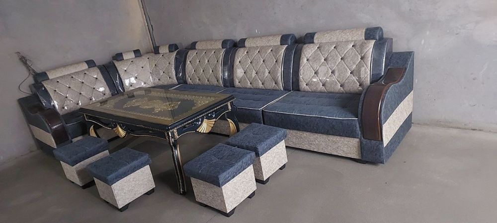 Ugolok divan sotiladi Yangi Ugolok