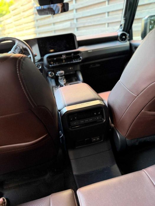 TOYOTA Land Cruiser 250 0 — imagine 5