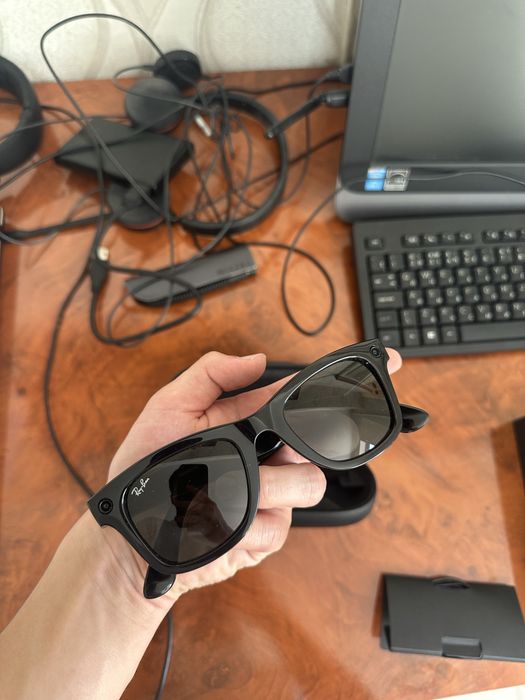 Ray-Ban Stories Wayfarer умные очки