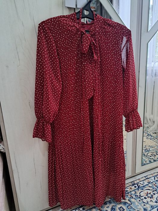 Продам  платье  женские