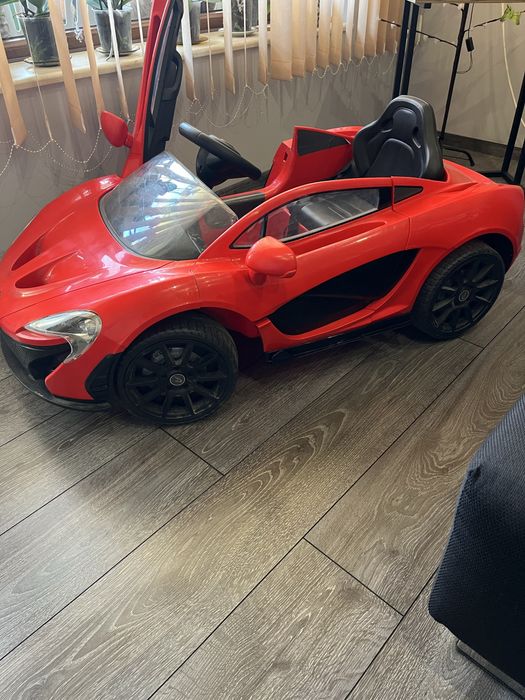 Кола с дистанционно