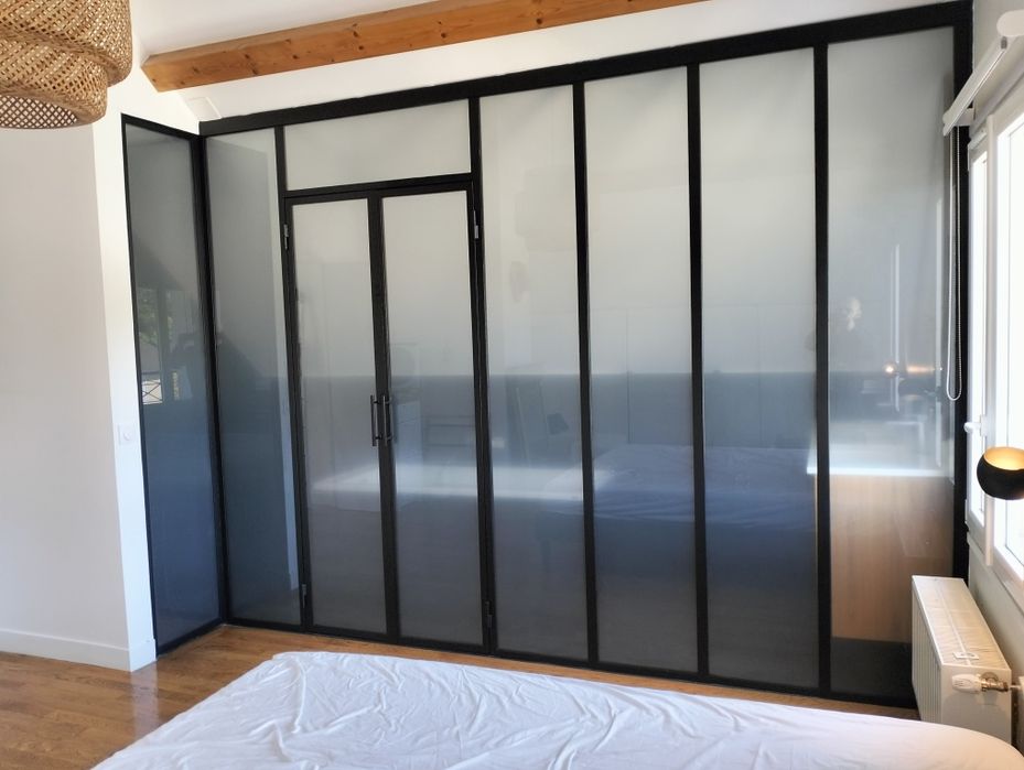 Realizăm lucrări în confecții metalice