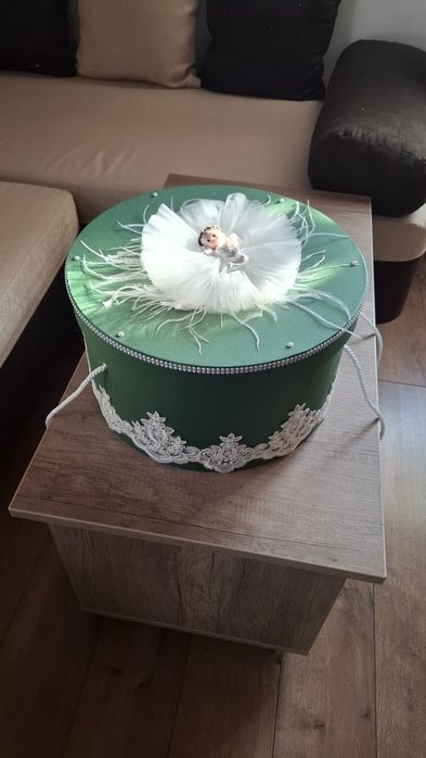 Cutie botez,căsuța bani, aranjament cristelniță, pampoane