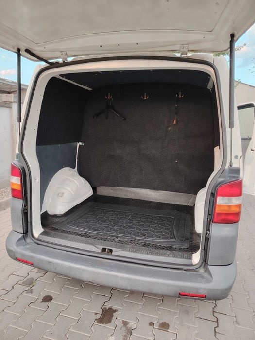 Vând T5 mixt,6 locuri,2008,motorizare 1,9 TDI