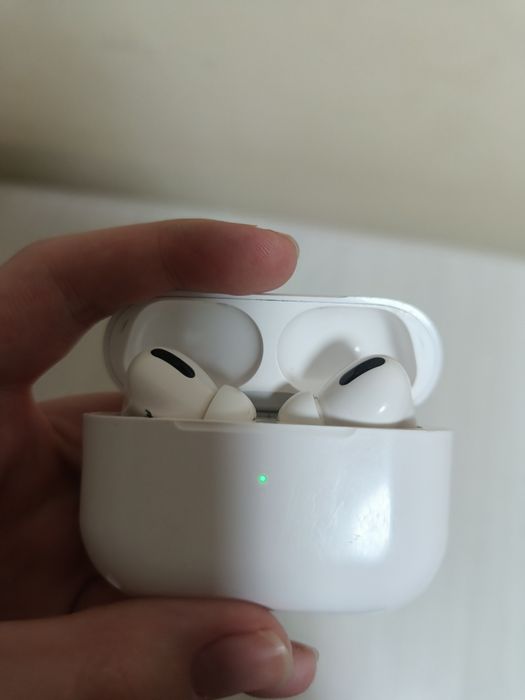 Наушники Аирподс про оригинал.