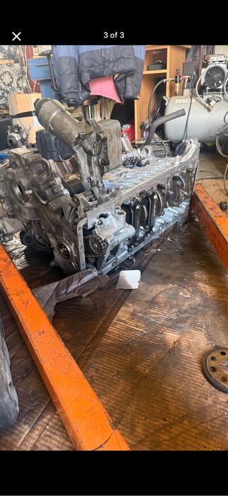 dezmembrez Motor m57 286 cai