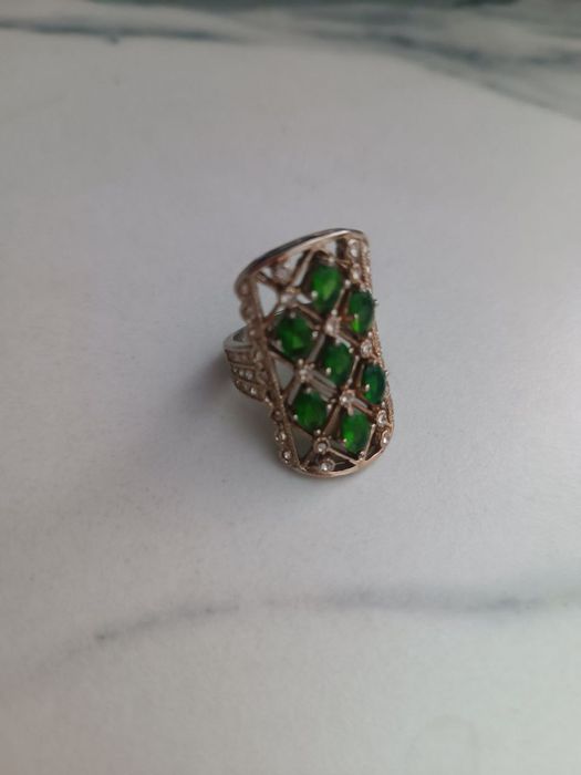 Кольцо красивое  бижутерия