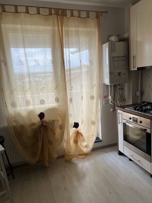 Inchiriez apartament 2 camere