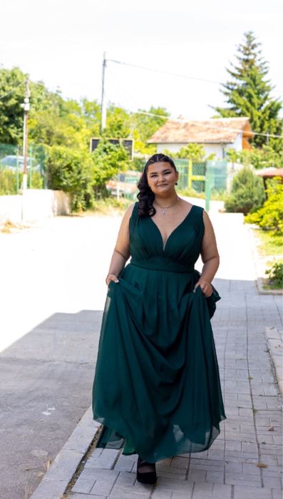 Бална рокля