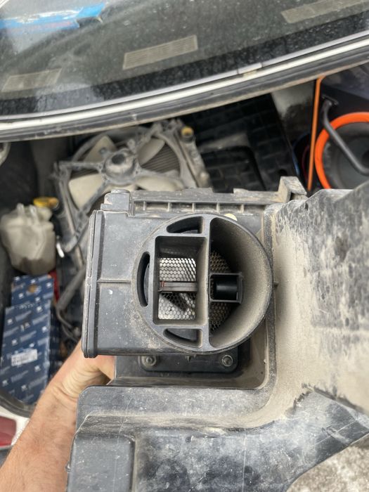 Запчасти митсубиши галант дутый