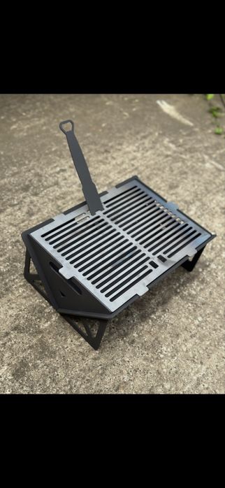 Скара на дървен въглища !