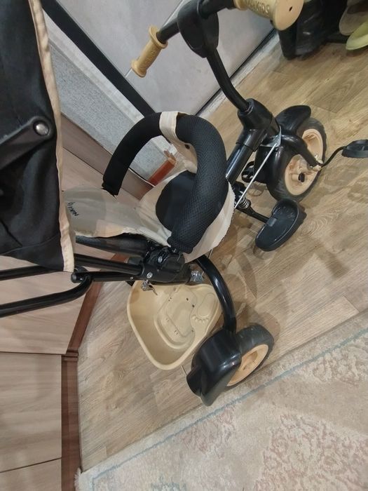 Детский трехколесный велосипед