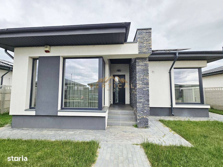 Casa cu panouri fotovoltaice de 6kw  - comuna Berceni