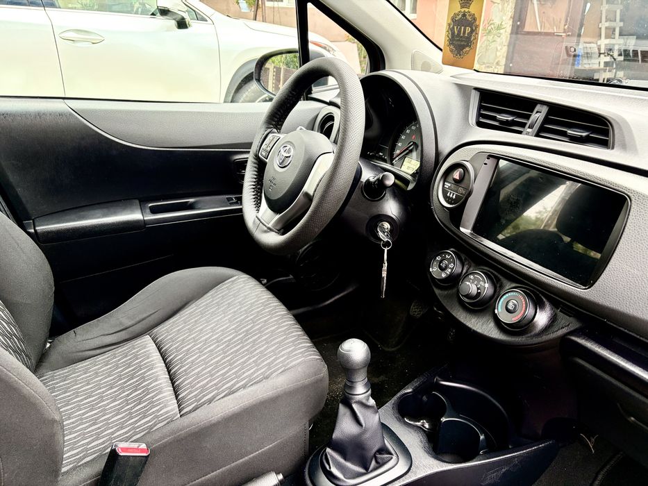 TOYOTA Yaris 2014 — imagine 5