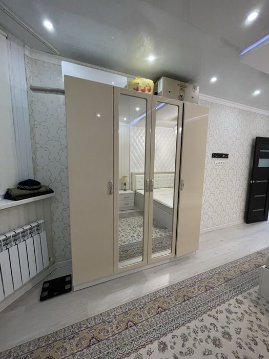 Спальный гарнитур