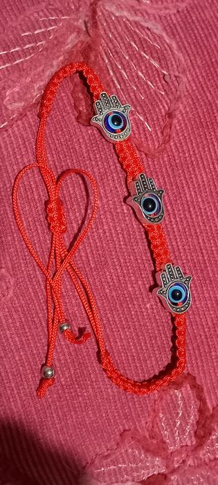 Кошка  статуэтка.