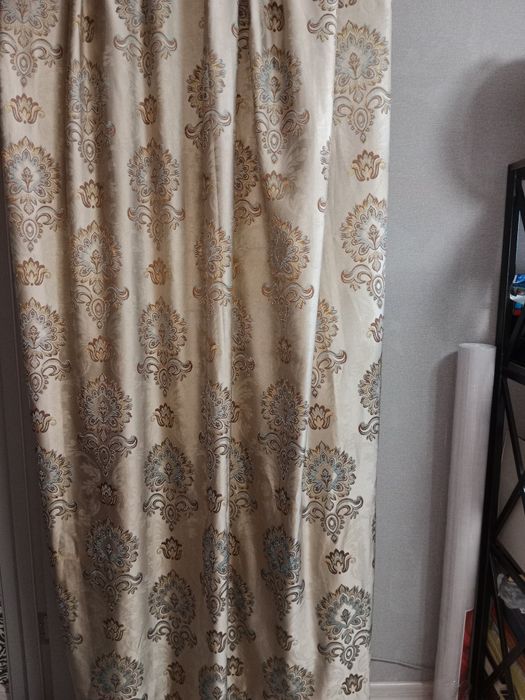 Продам шторы,тюль