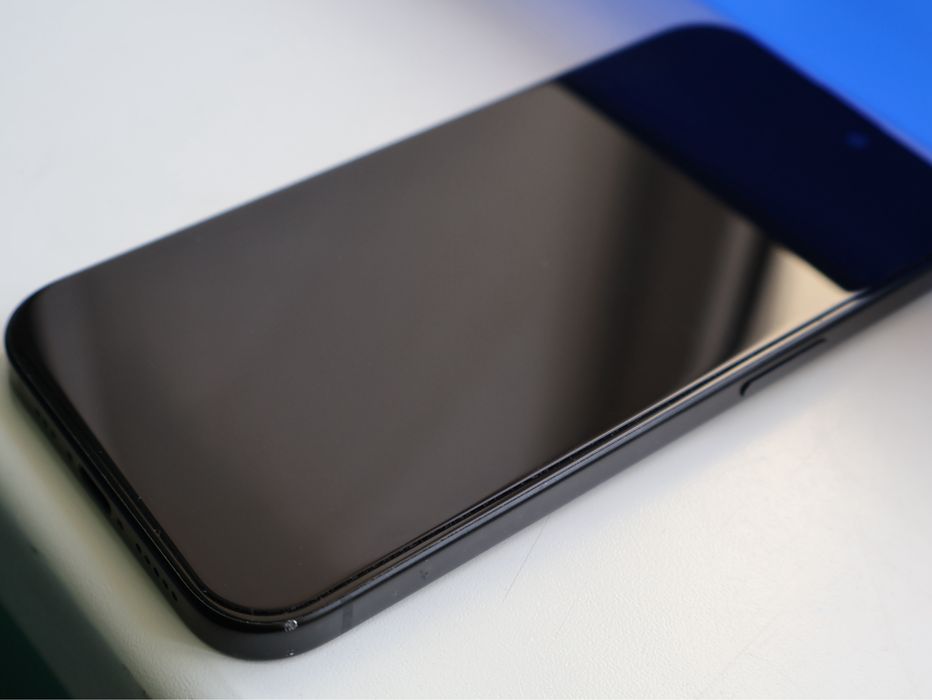 Iphone 15 , 256 black