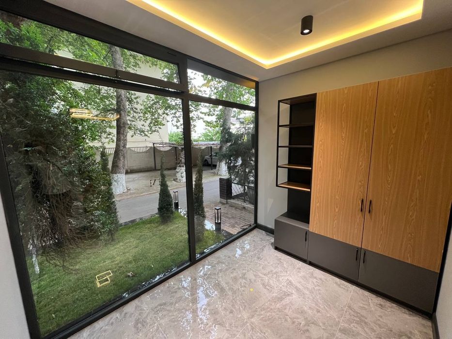 Ц-2 Консерватория Юнус-Абад  78+12 КВ.м евро ремонт  есть паркинг