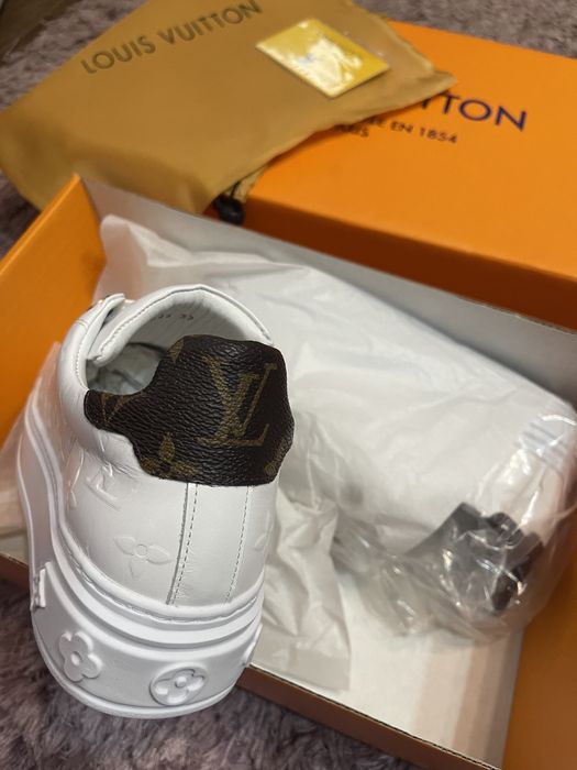 Adidasi Louis Vuitton piele naturala