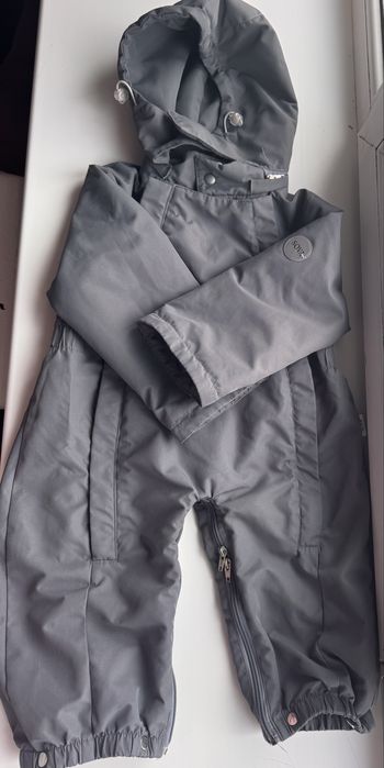 Продам весенне-осенний комбинезон