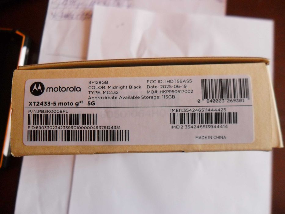 Motorola G35 5G Чисто НОВ