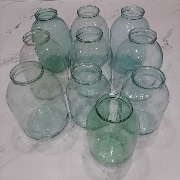 Стекляные банки 3л-7шт, 2л-3шт.