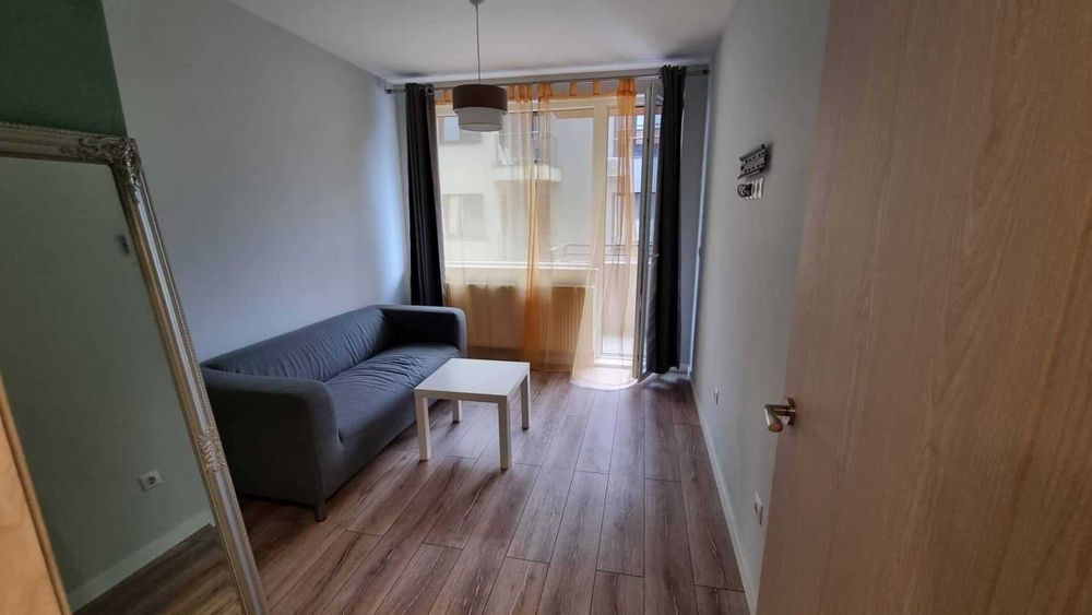 Дава се под наем Тристаен апартамент в София, Оборище - 108 кв.м за 540.6 € - Снимка #4